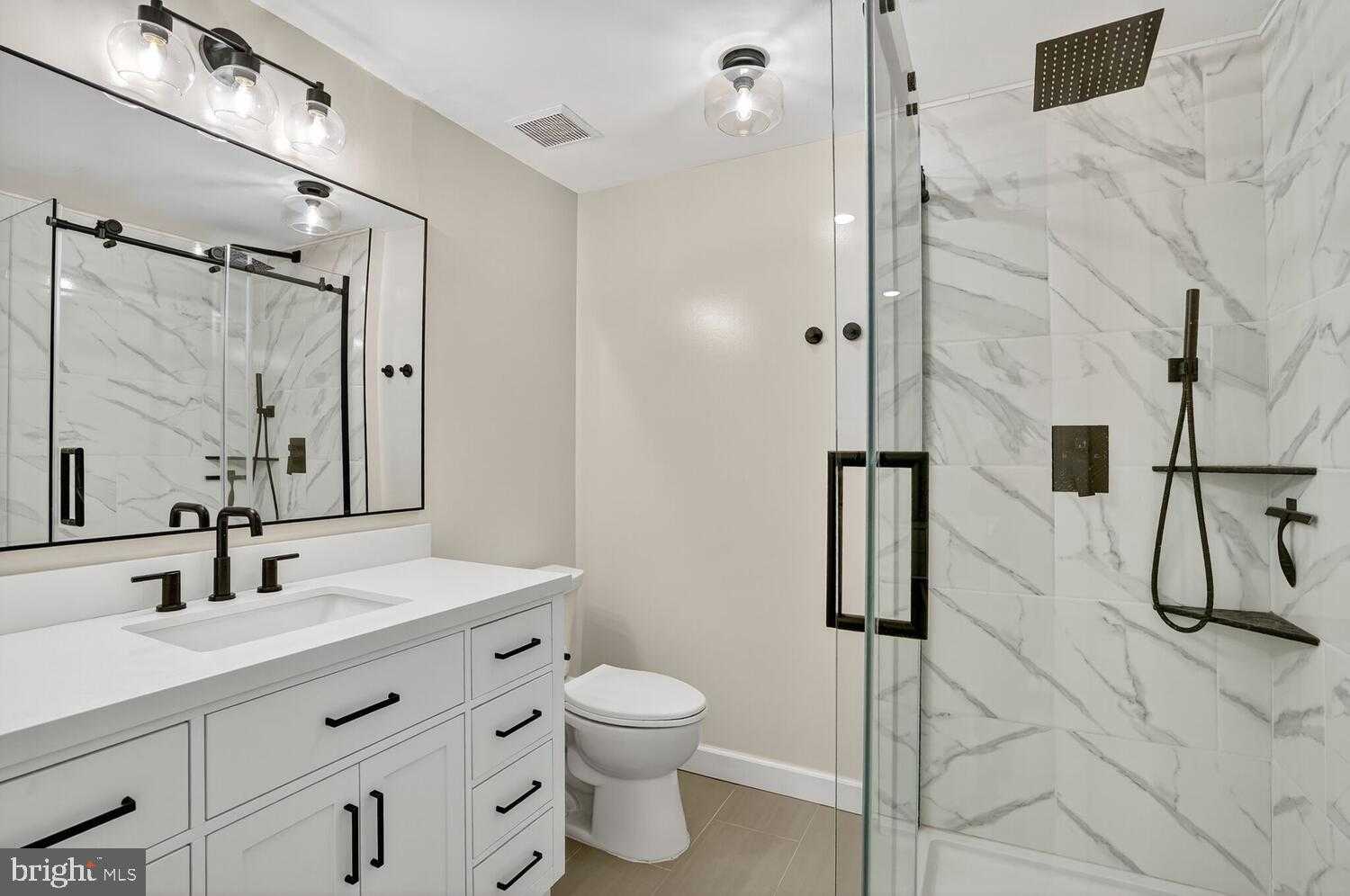 2922 Bridgehampton CT photo 17