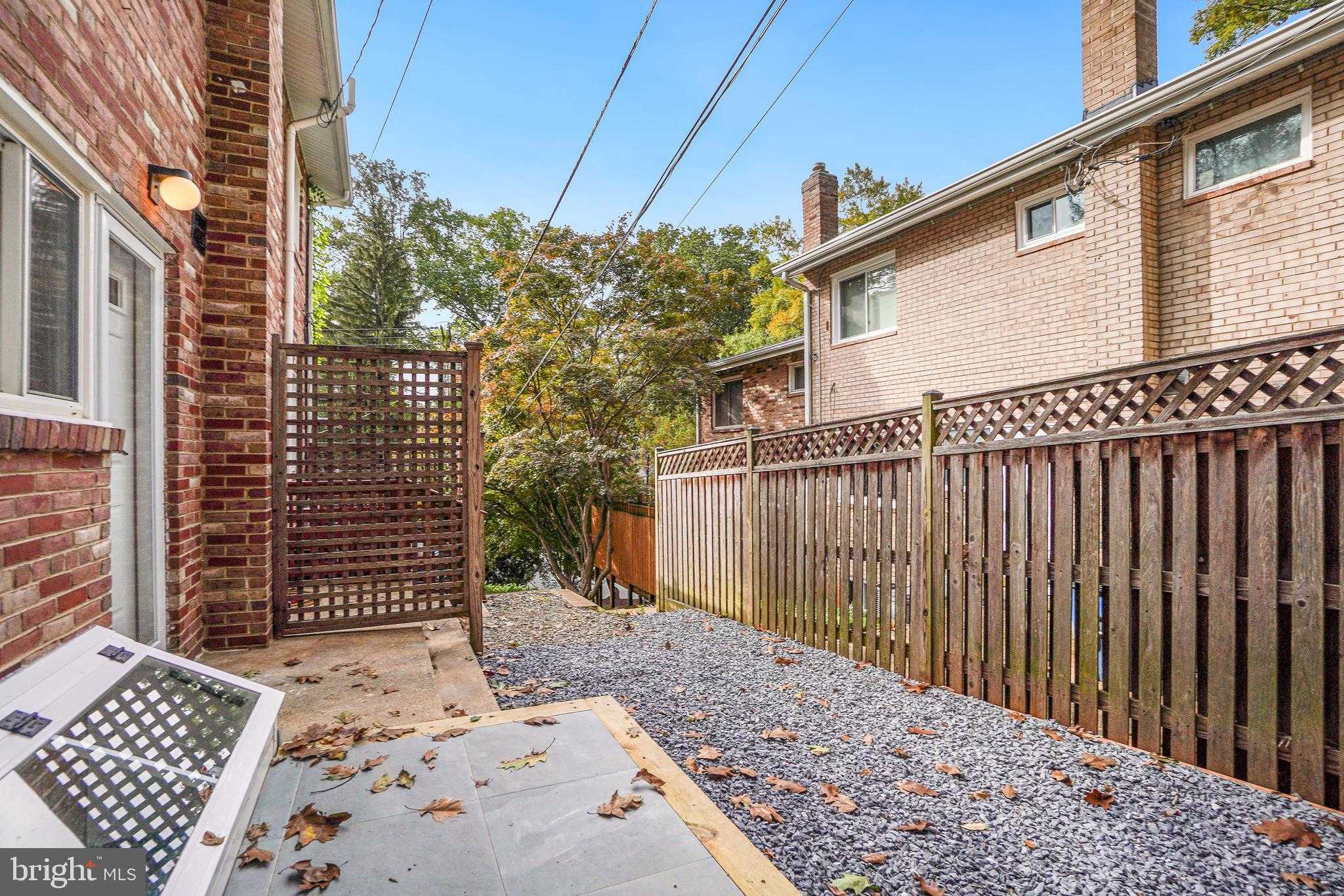 652 Kennebec Ave # 2 photo 35