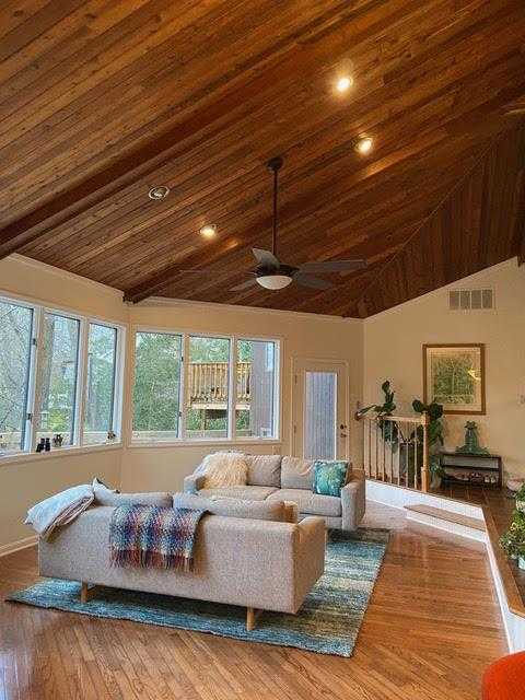 4721 Rock Creek Cir photo 7