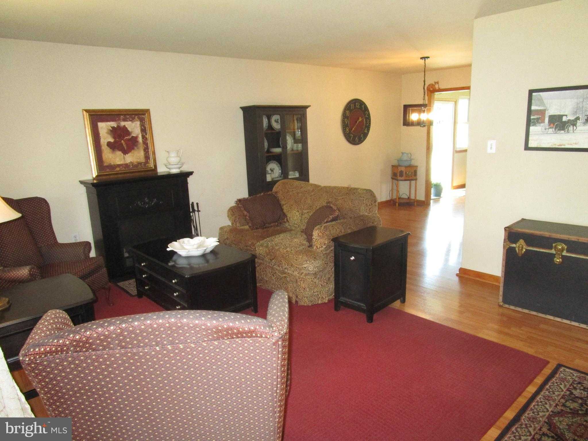 7 Mary Hill Rd photo 4
