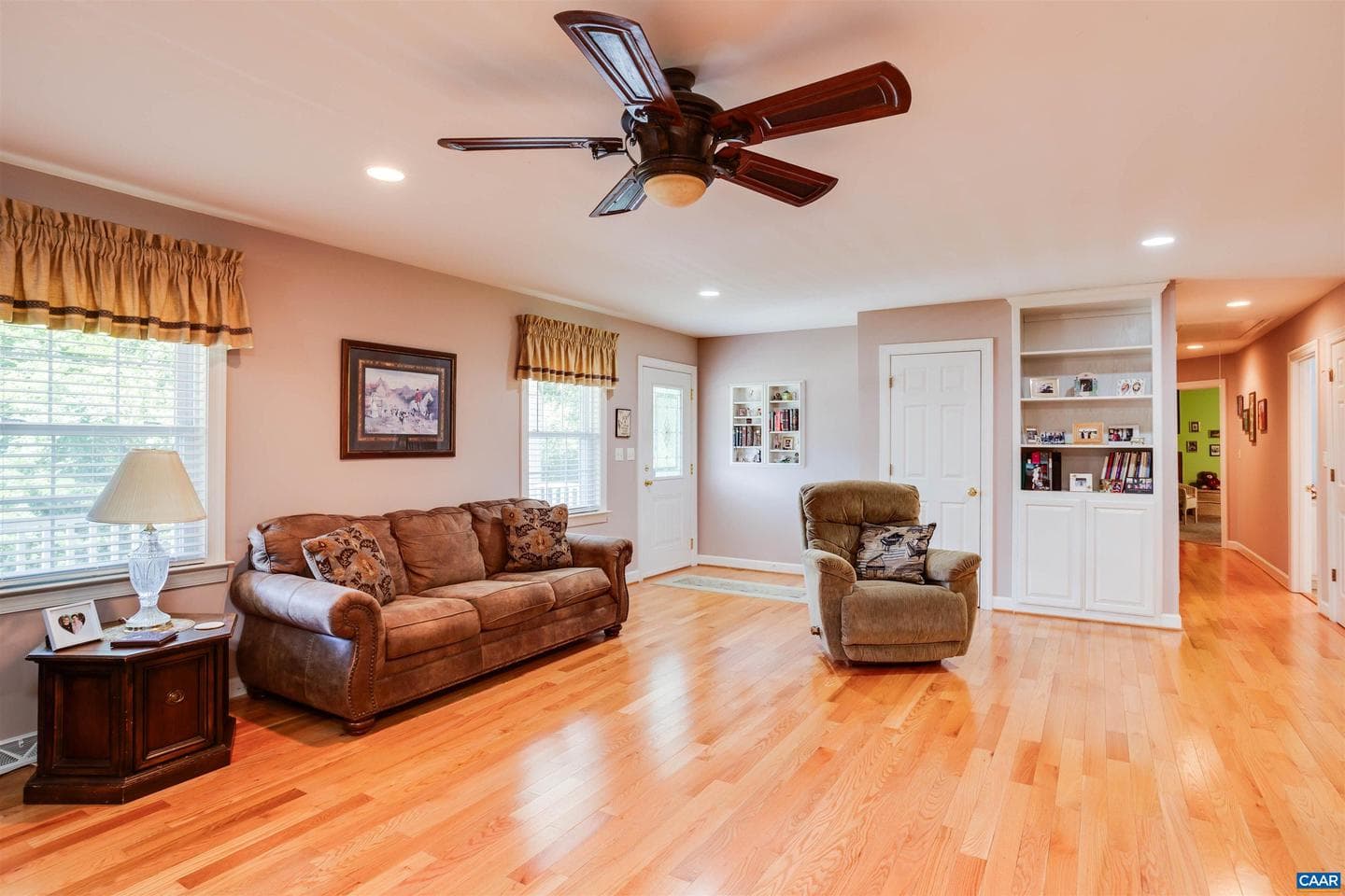 202 Smith Dr photo 14