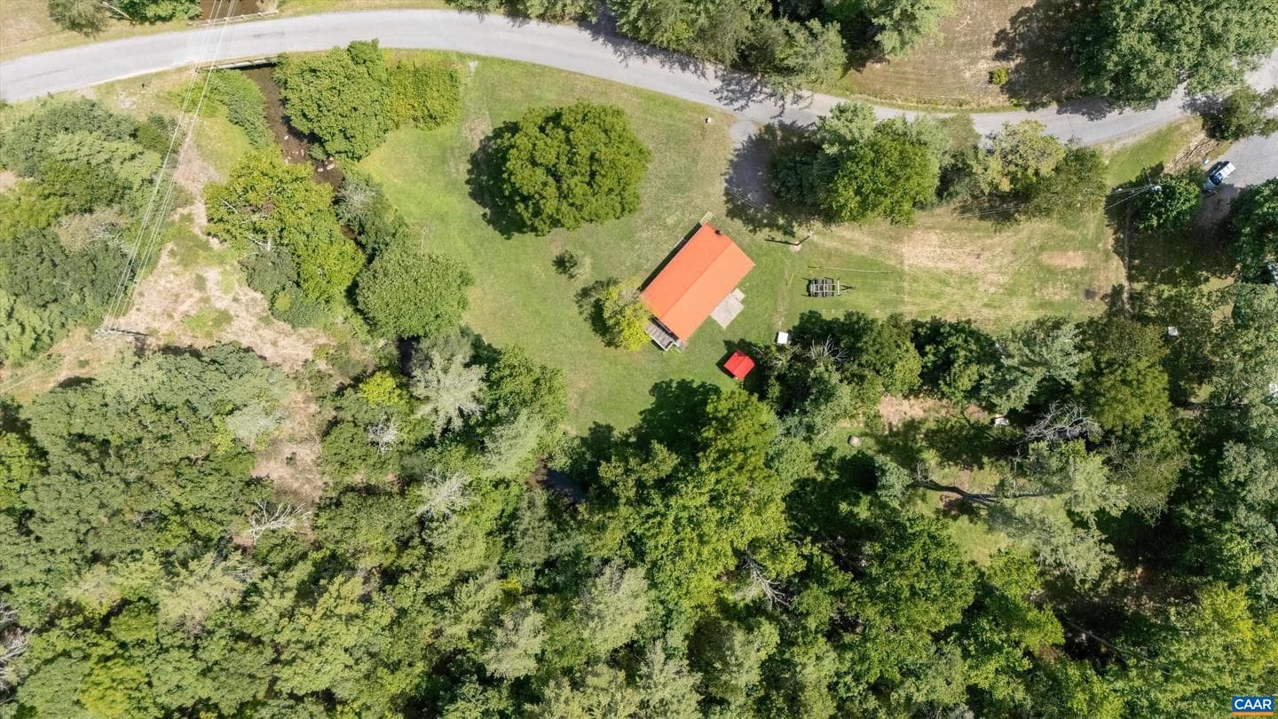 398 Crooked Spur Rd photo 25