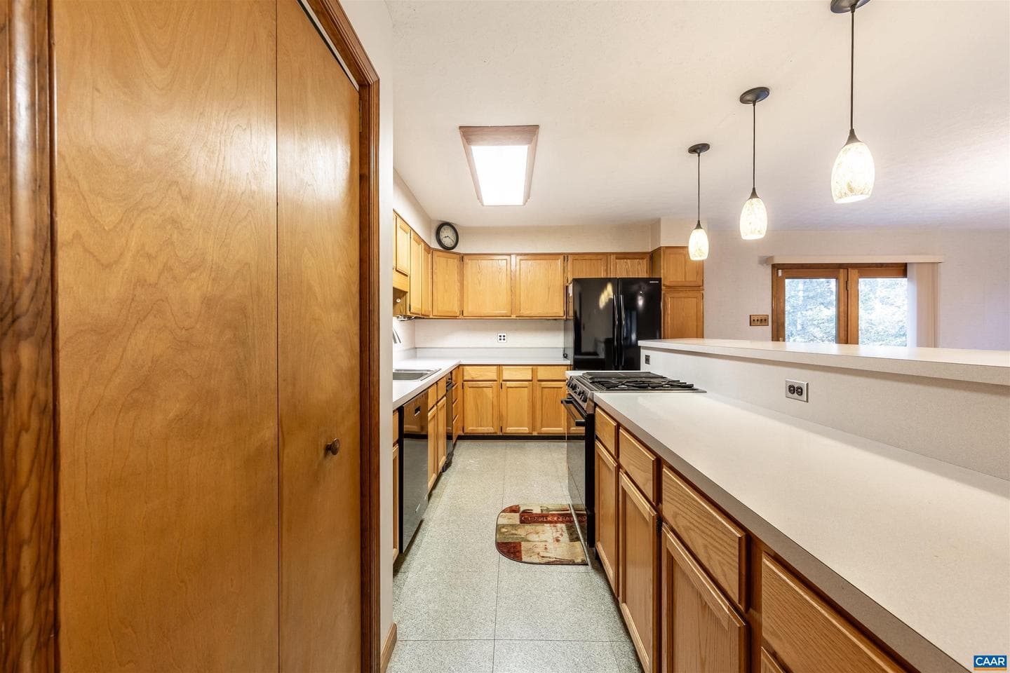 210 Pasture Ln photo 12