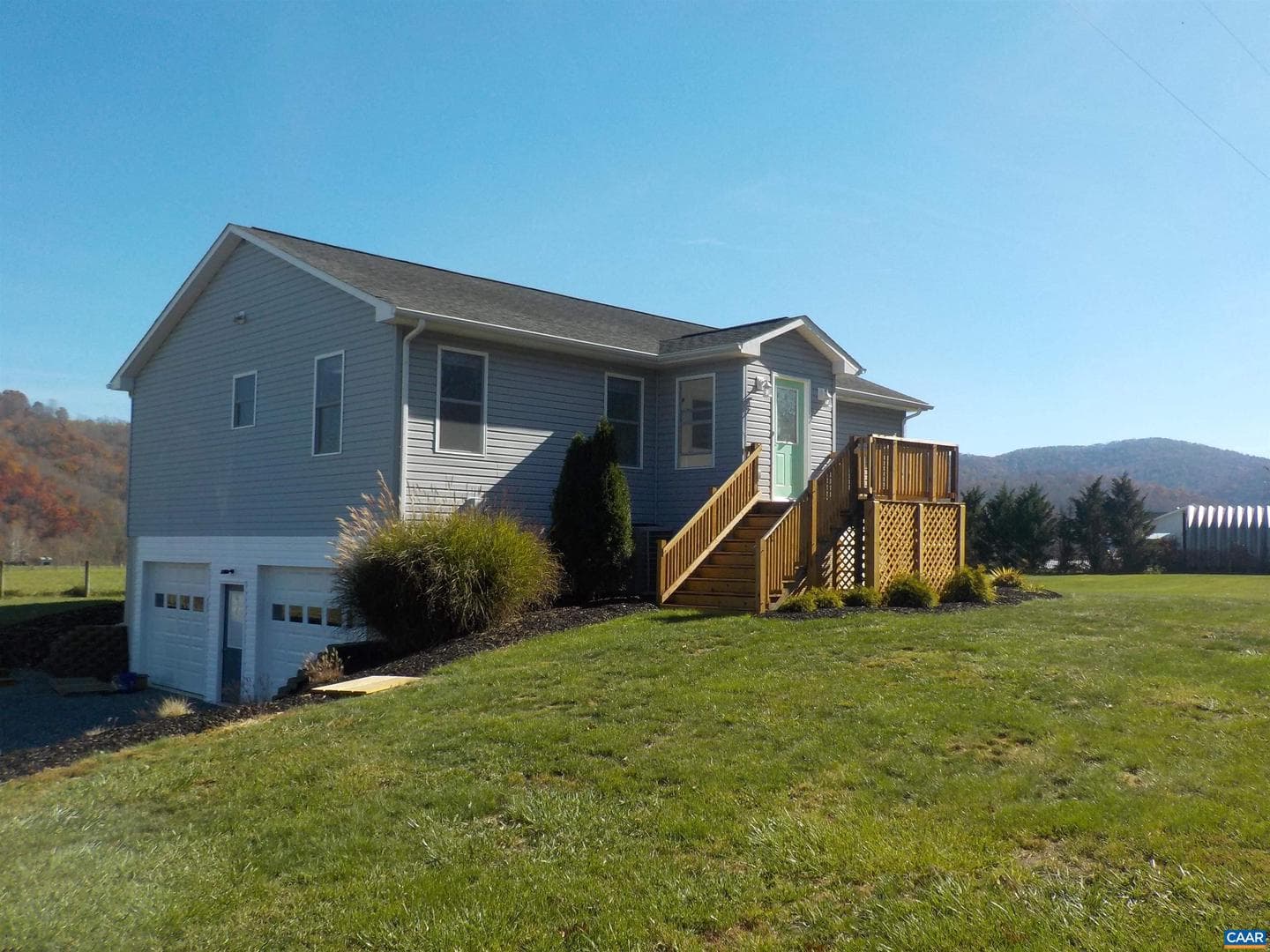 286 Ralston Ln photo 2