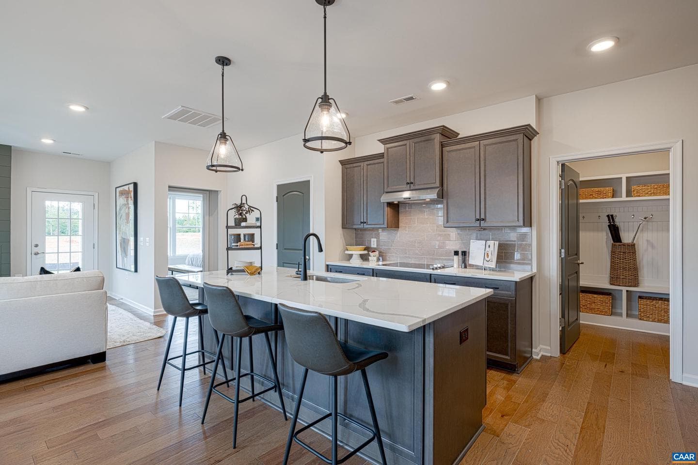 535 Bayberry Ln photo 14