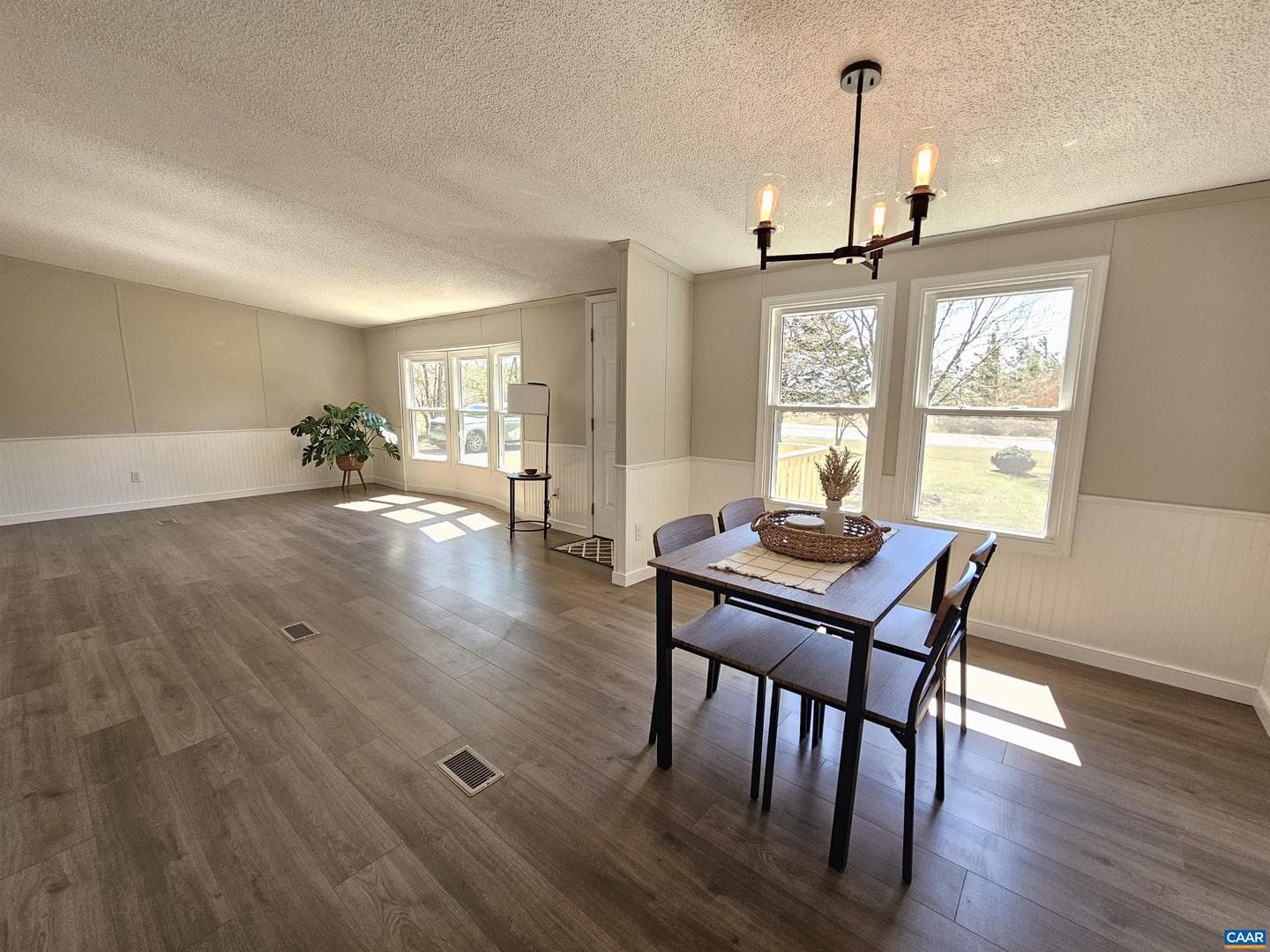 2711 Ranson Rd photo 4