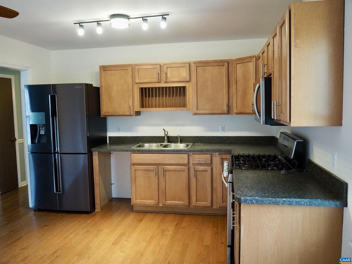 4646 Woods Edge Rd photo 11