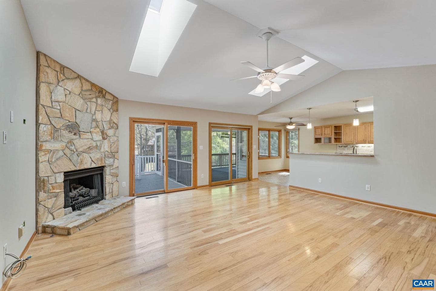 65 Wildwood Dr photo 12