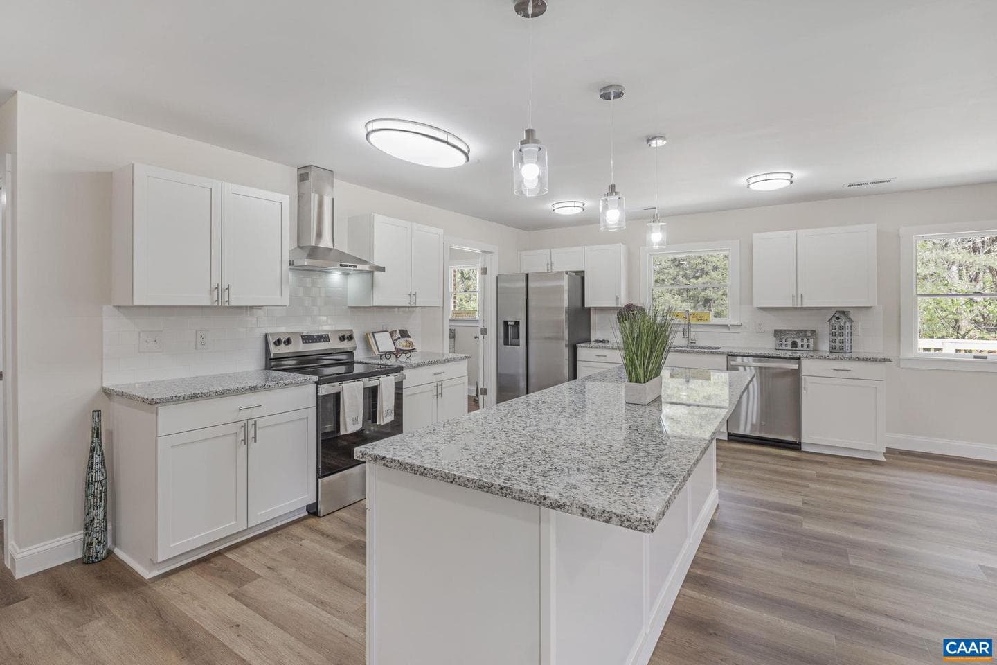 115 Montview Dr photo 12