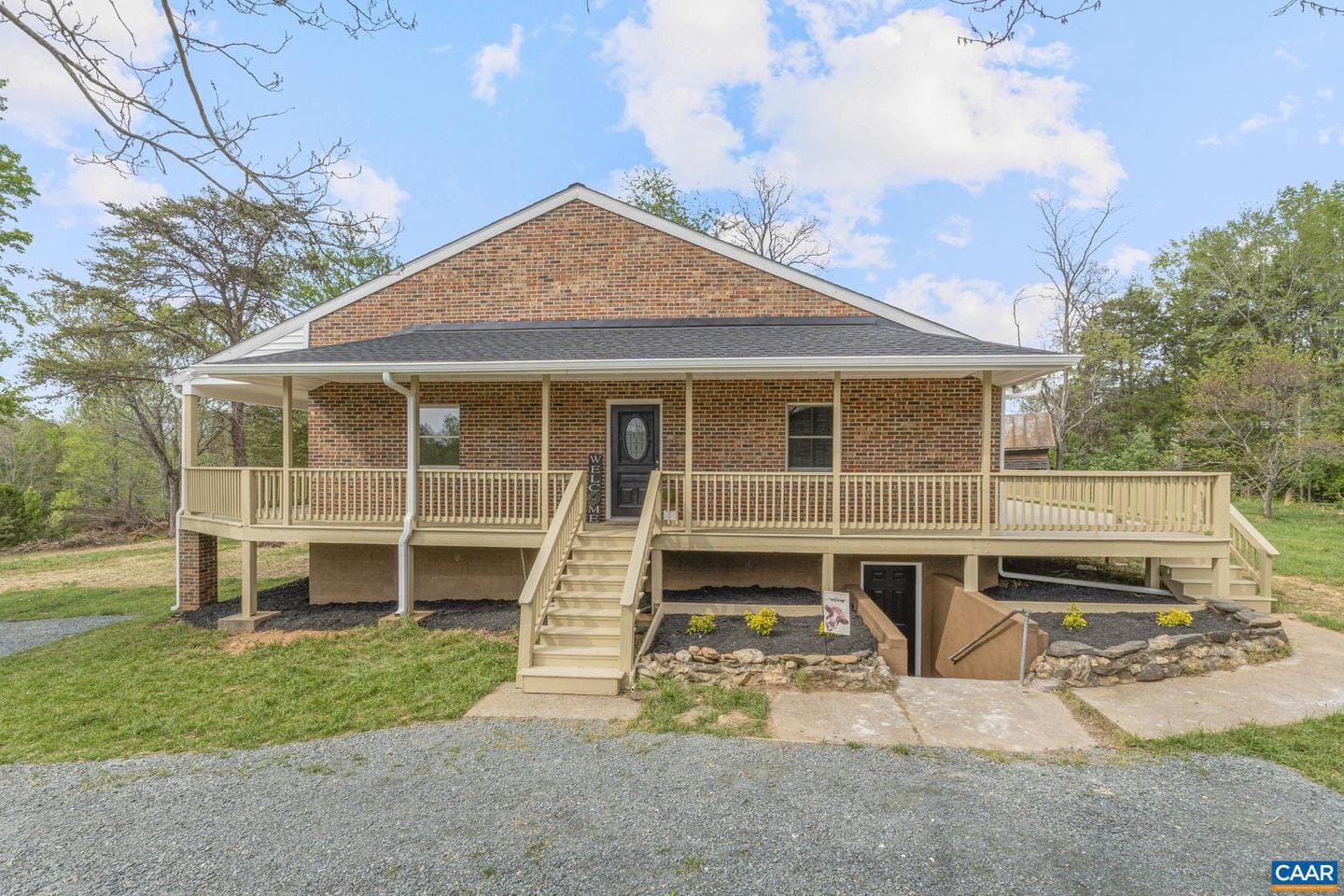 115 Montview Dr photo 7