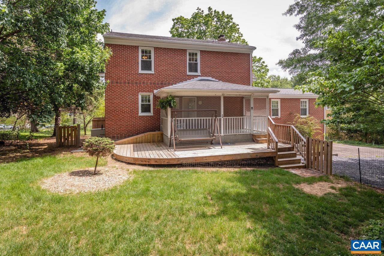 1104 N Coalter St photo 58