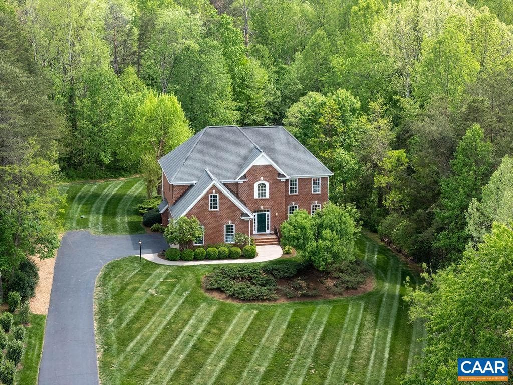 5861 Rockfish Gap Tpke photo 2