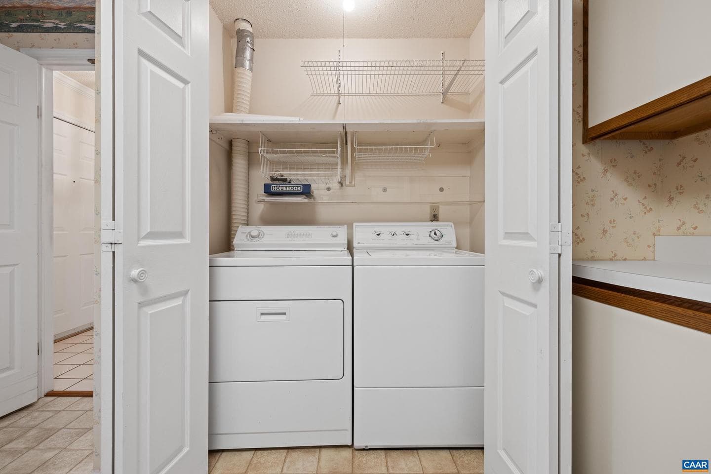 1184 Partridge Ln photo 10