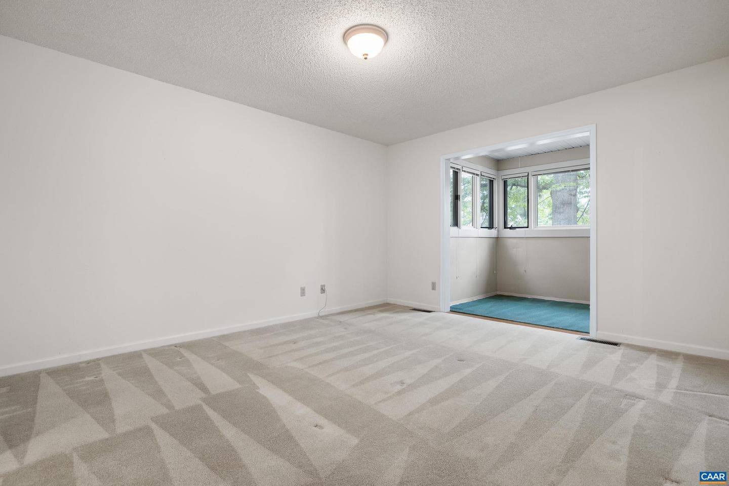 1184 Partridge Ln photo 6