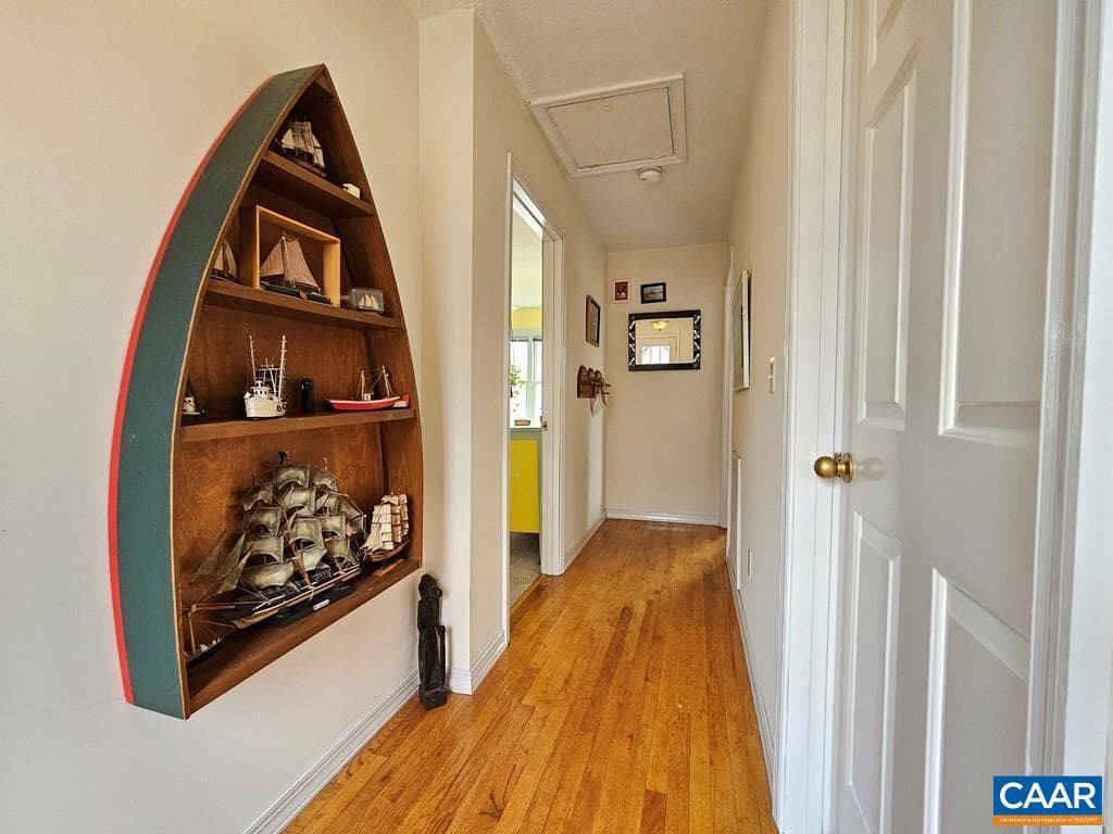 419 Camden St photo 23