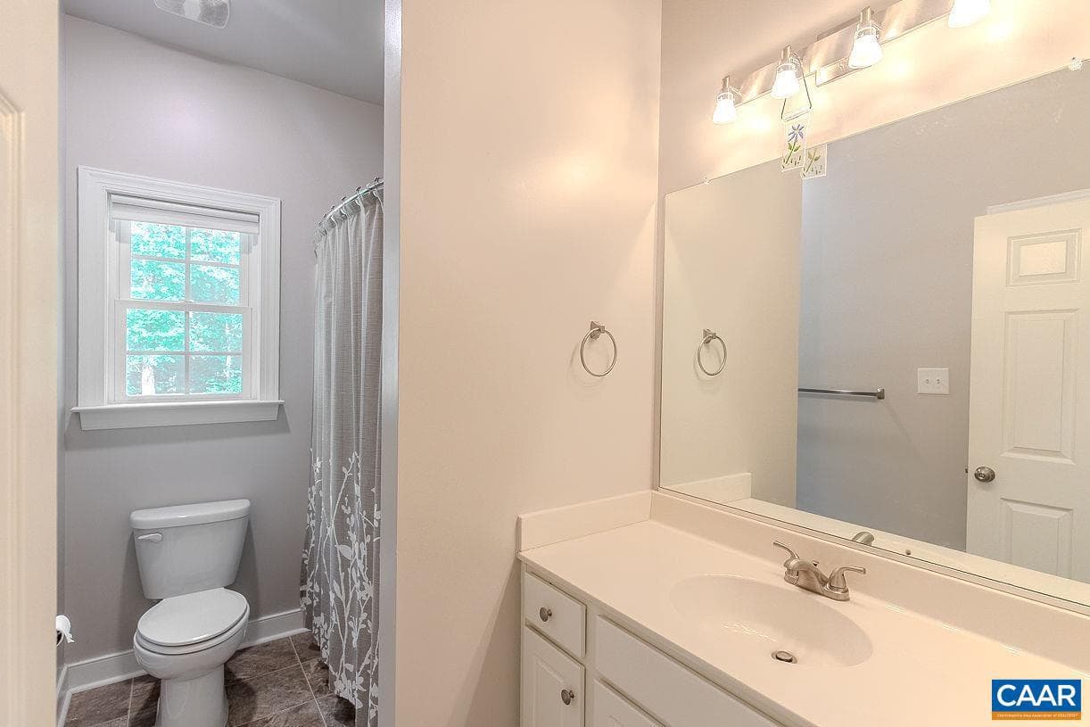 5001 Hunters Meadow Pl photo 30