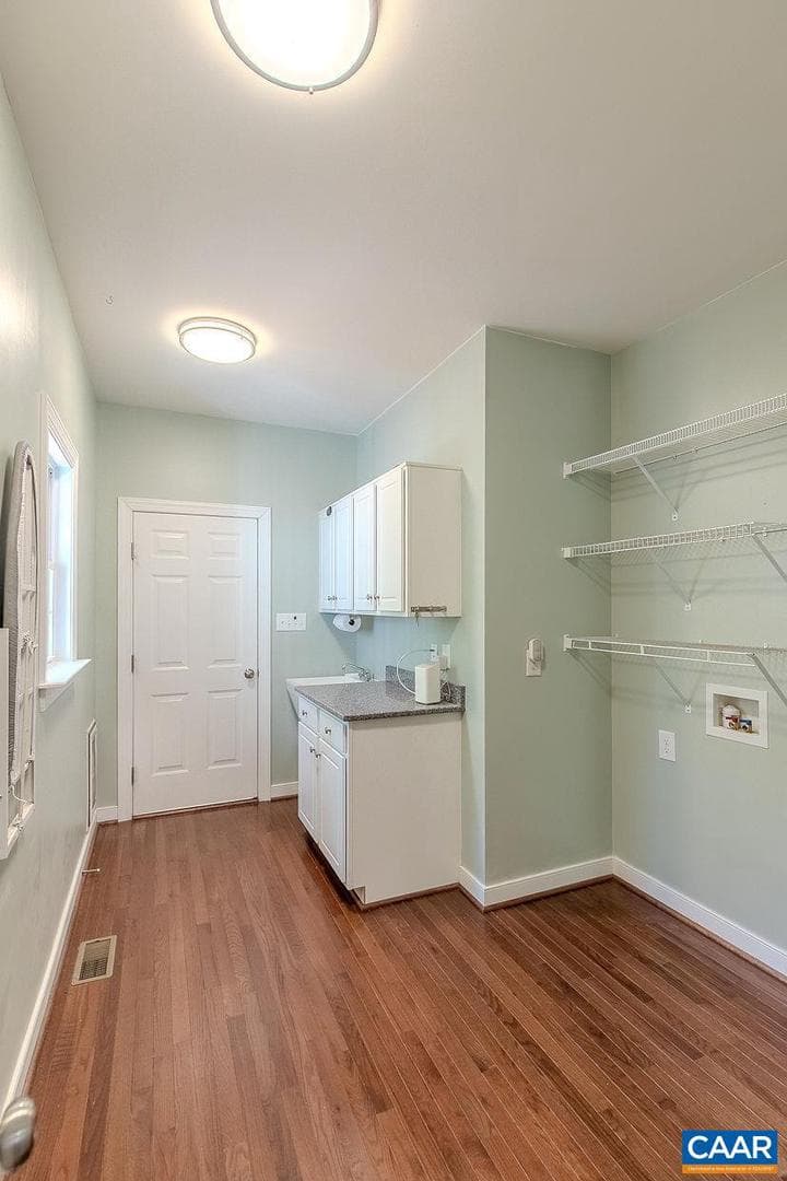 5001 Hunters Meadow Pl photo 35