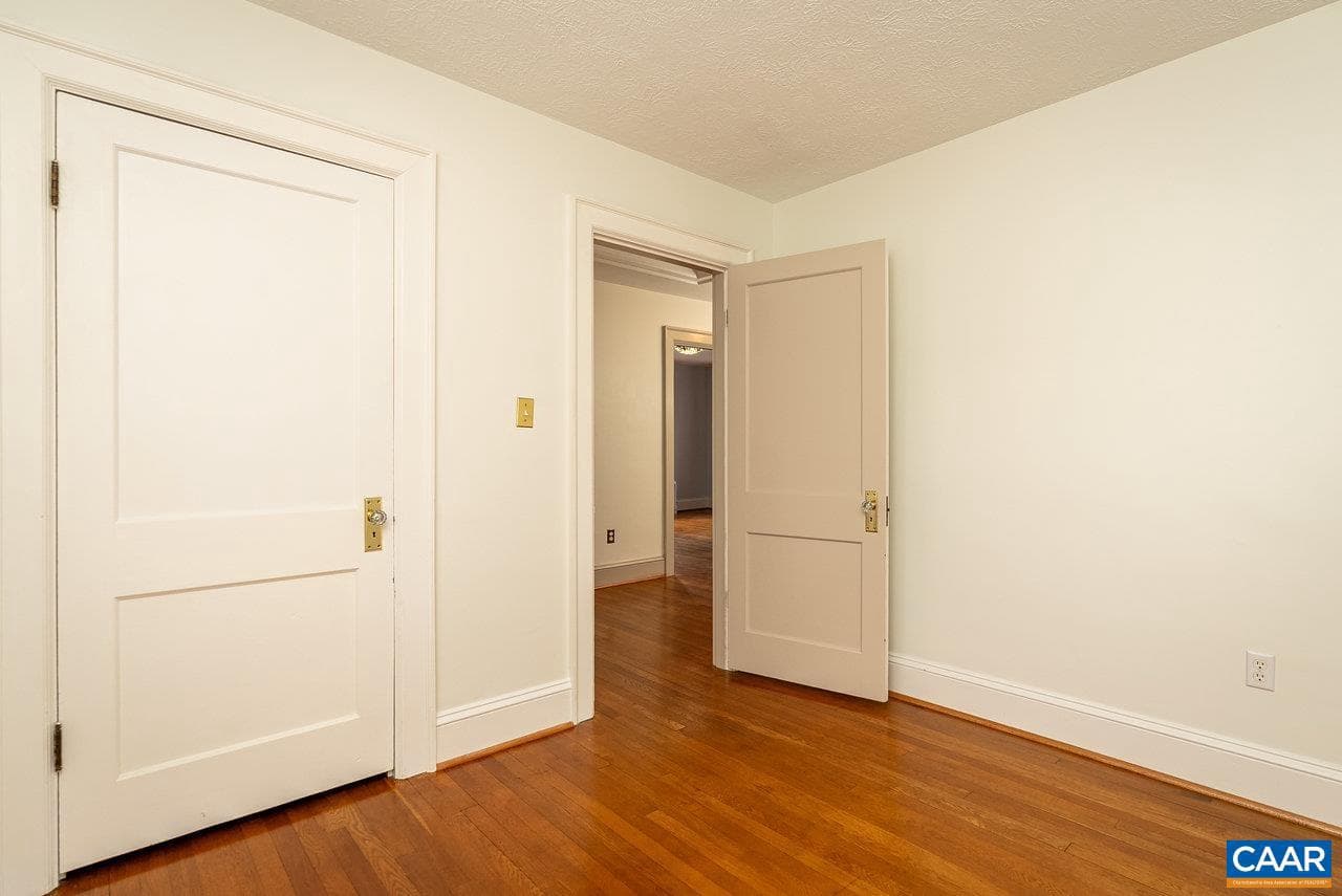803 Alleghany Ave photo 35