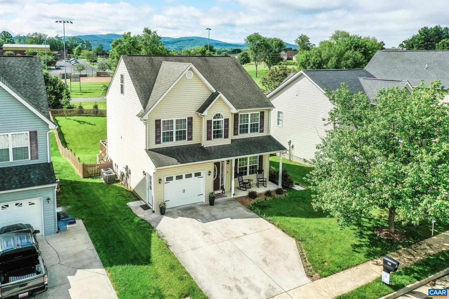 332 Overview St photo 42