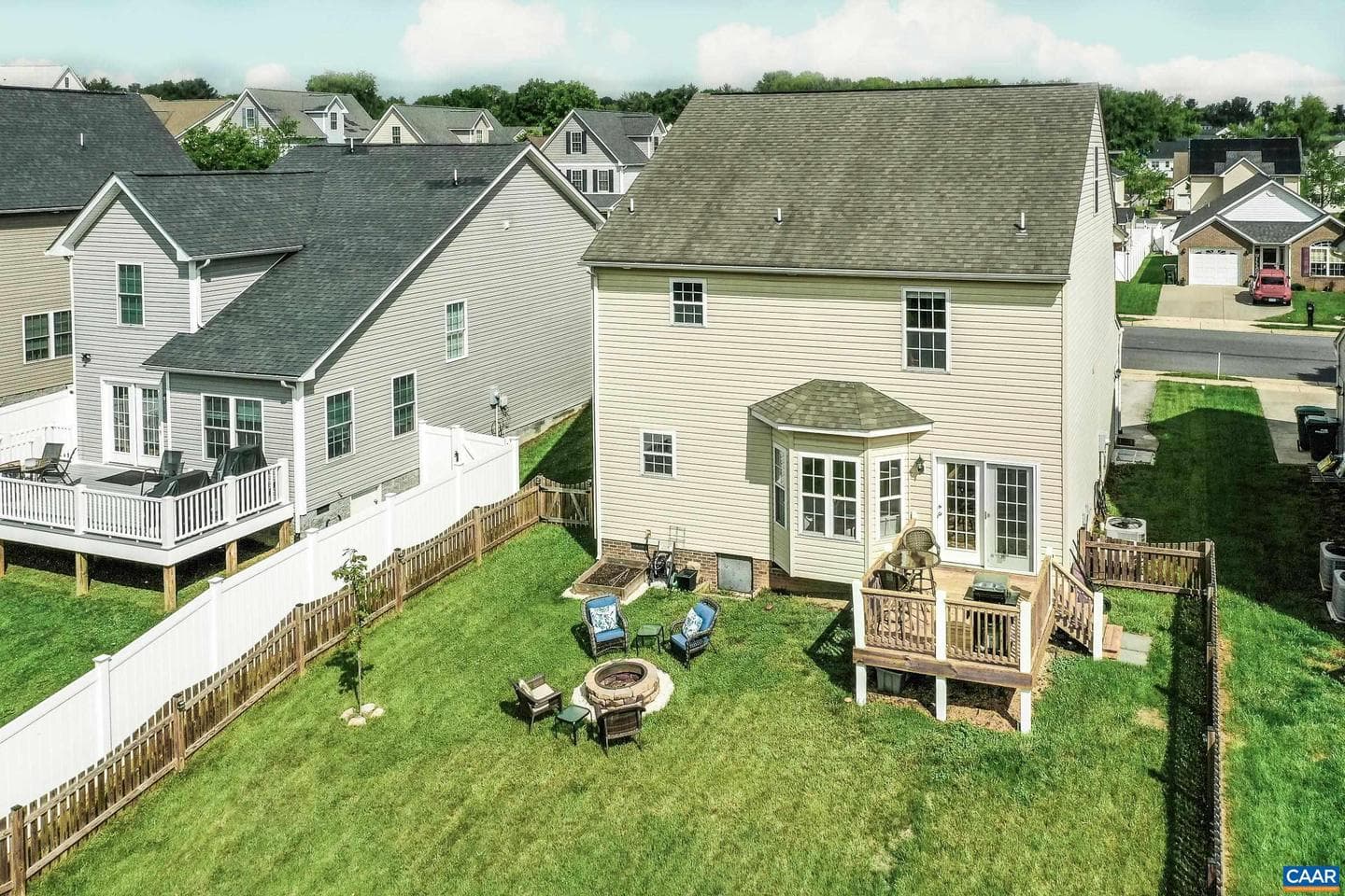 332 Overview St photo 47