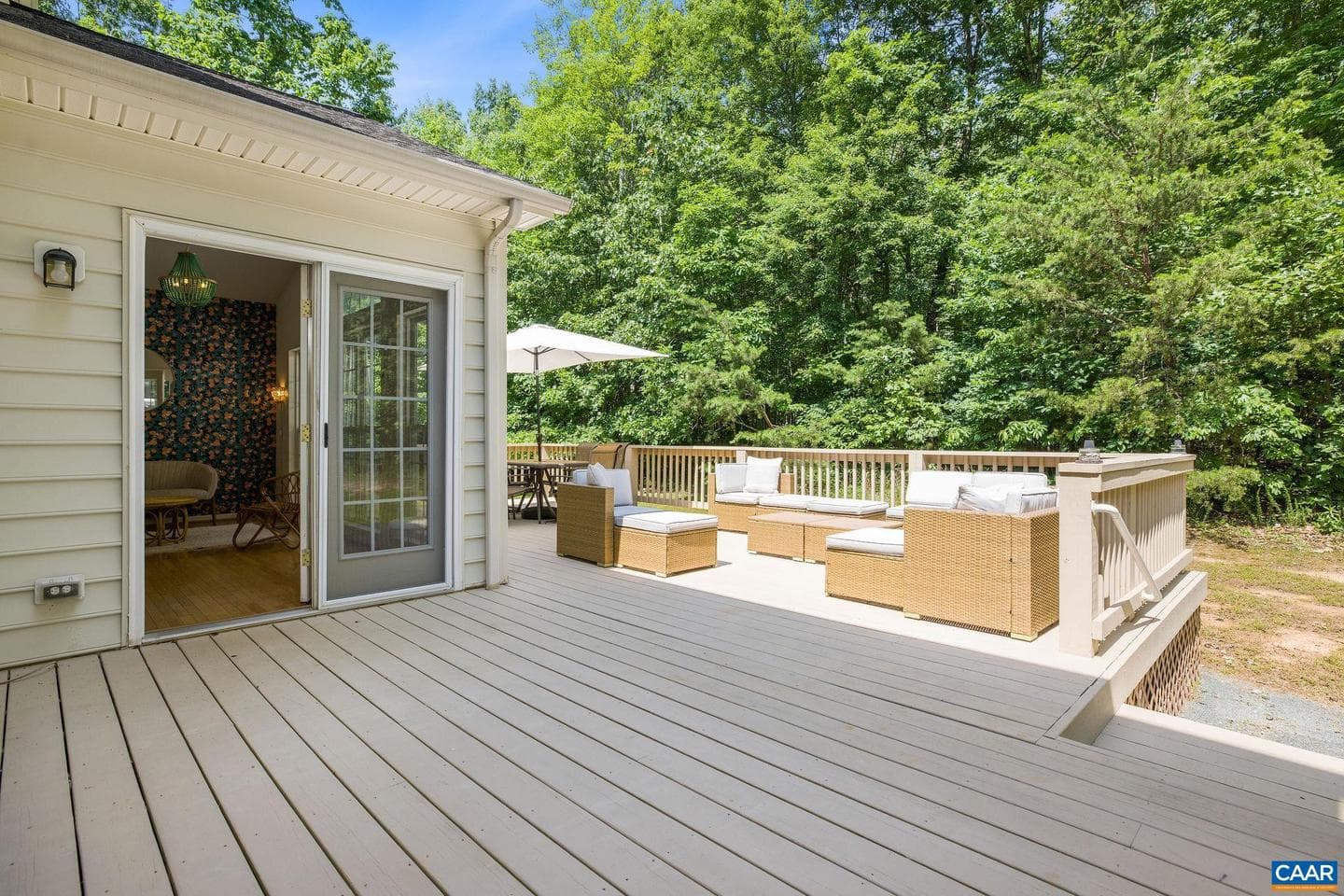 163 Carter Ln photo 33