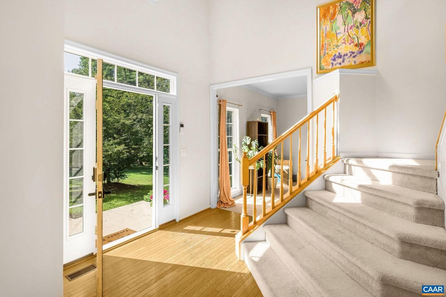 163 Carter Ln photo 6