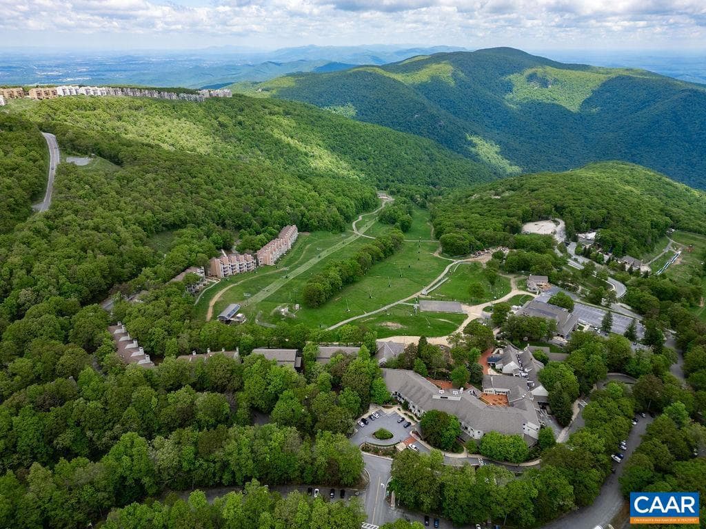 201 Pinnacle Dr photo 52