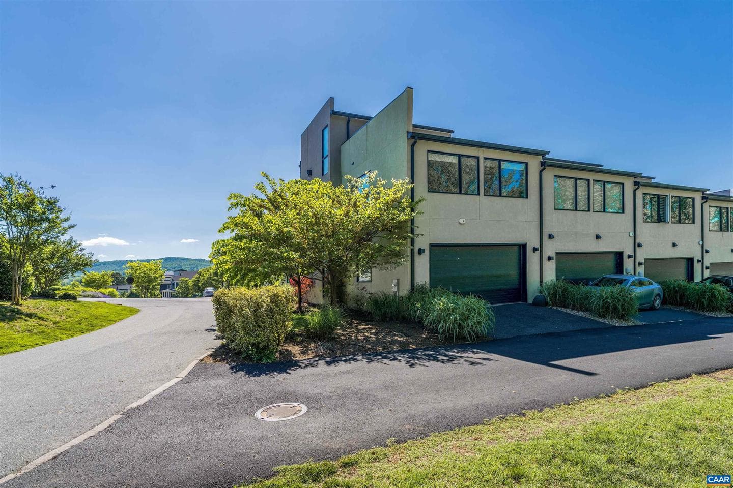 581 Lochlyn Hill Dr #581 photo 39