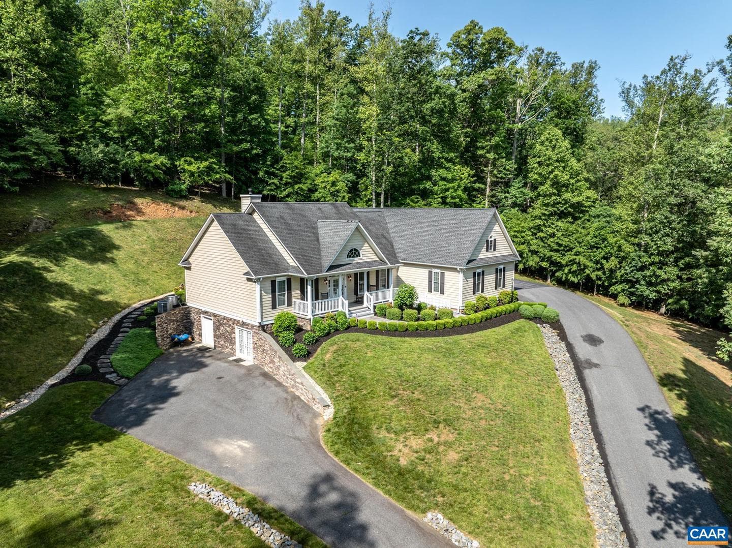 4175 Edge Valley Rd photo 12