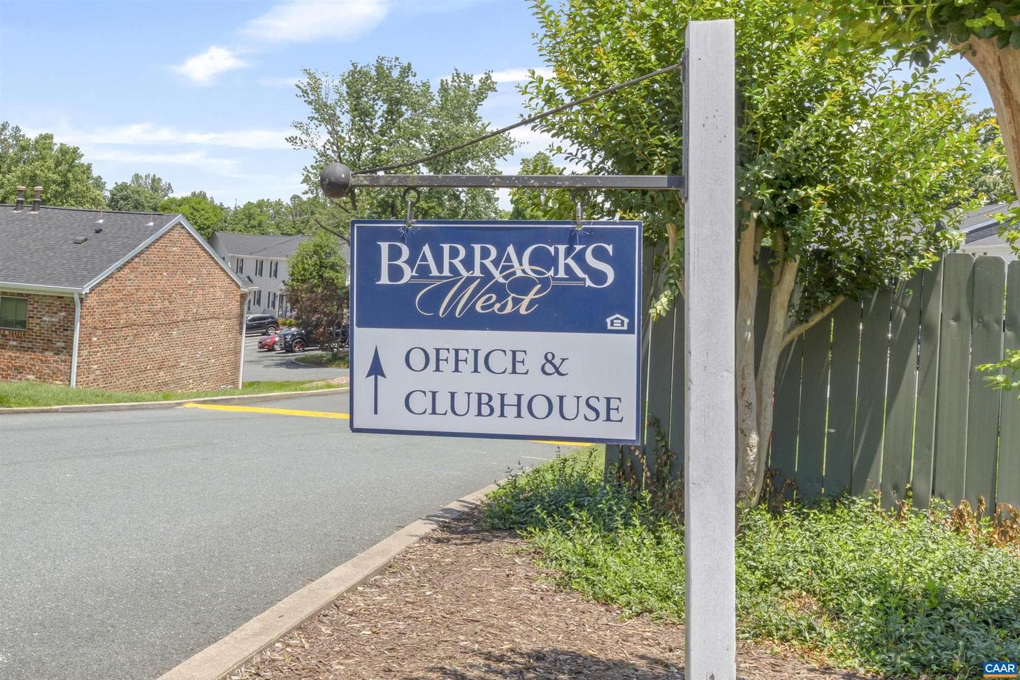 545 Burgoyne Rd #8 photo 24