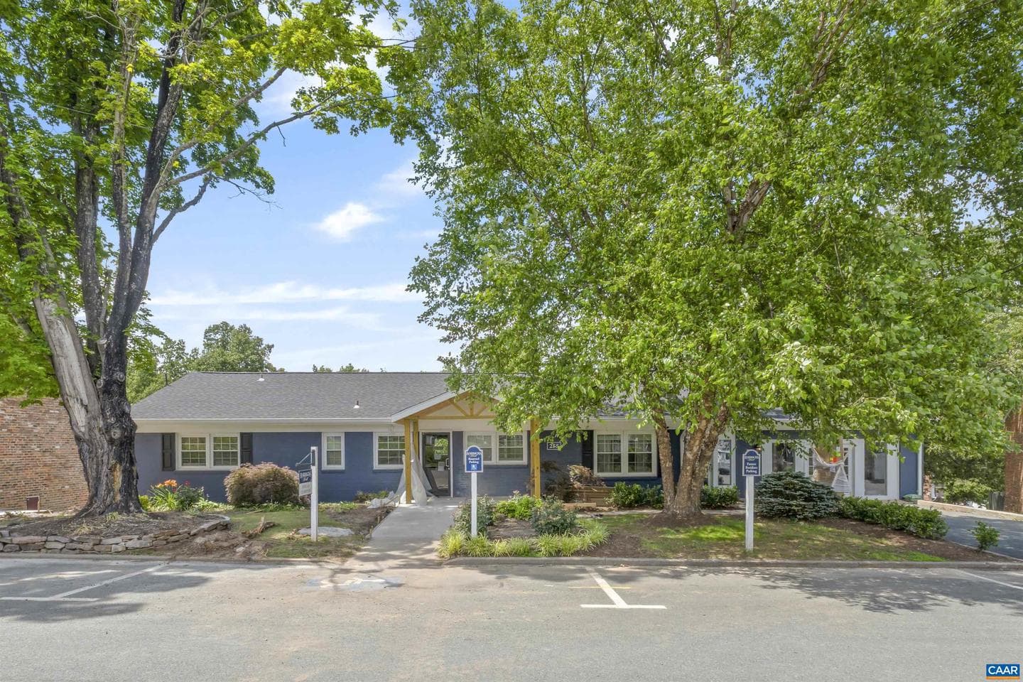 545 Burgoyne Rd #8 photo 25