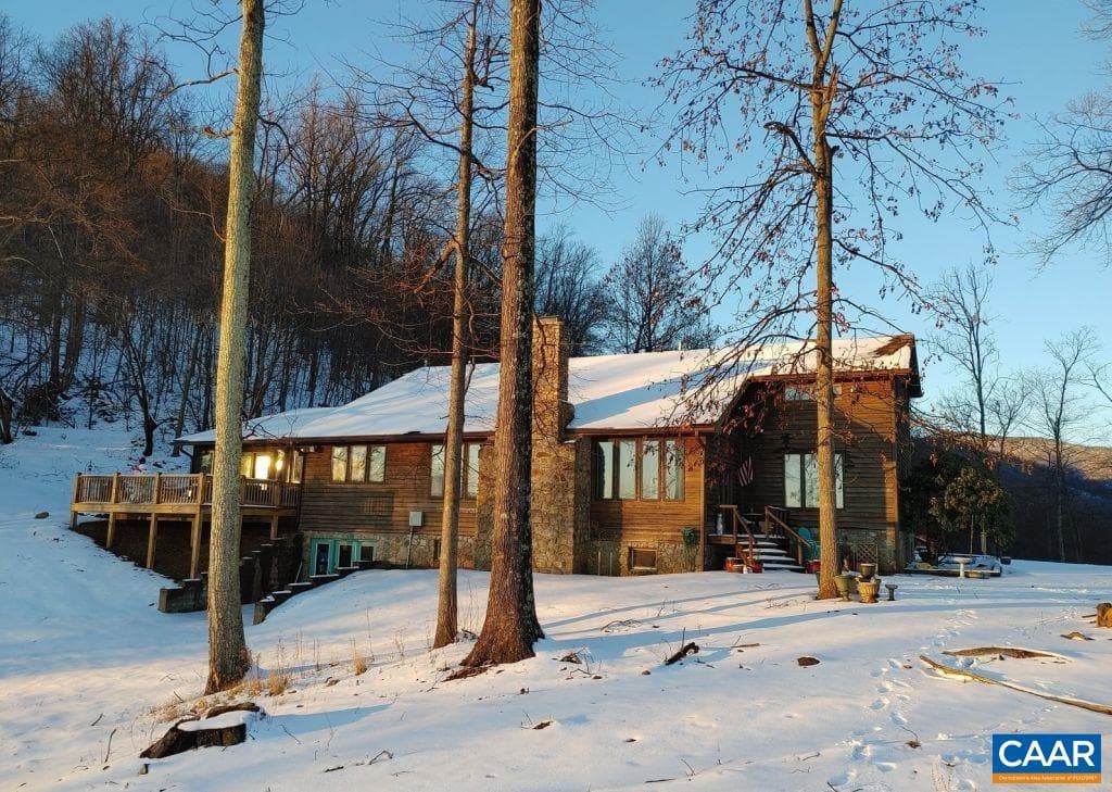 247 Llama Ln photo 1