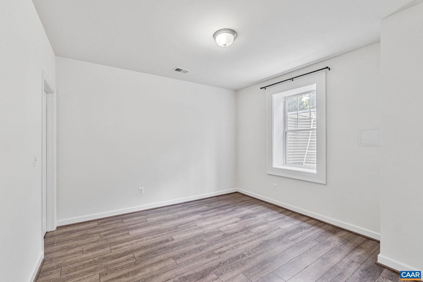 1254 Haden Pl photo 27