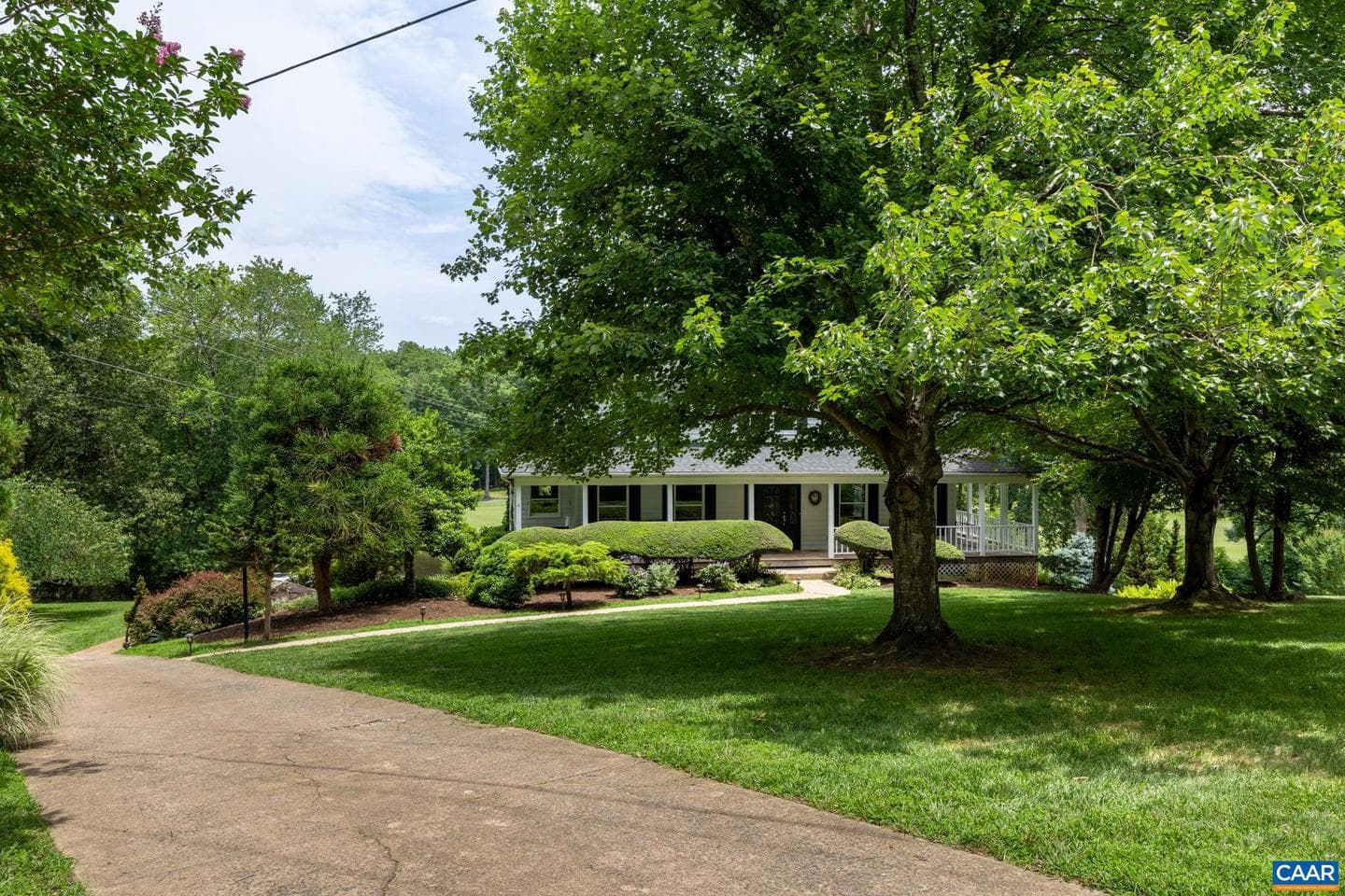 4 Lee Ct photo 3