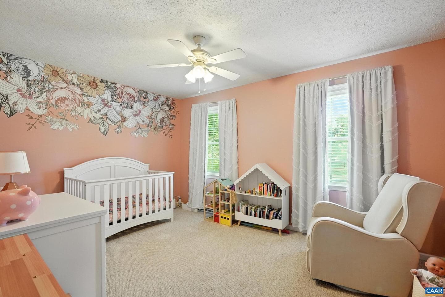 106 Alex Dr photo 16