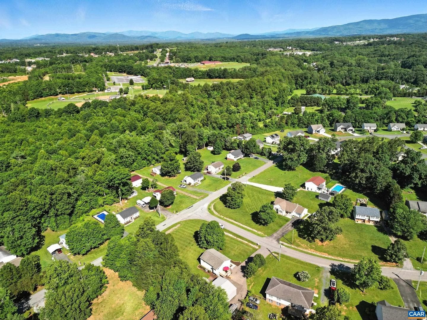 106 Alex Dr photo 43