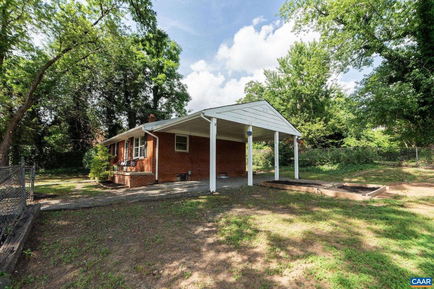 122 Westerly Ave photo 25