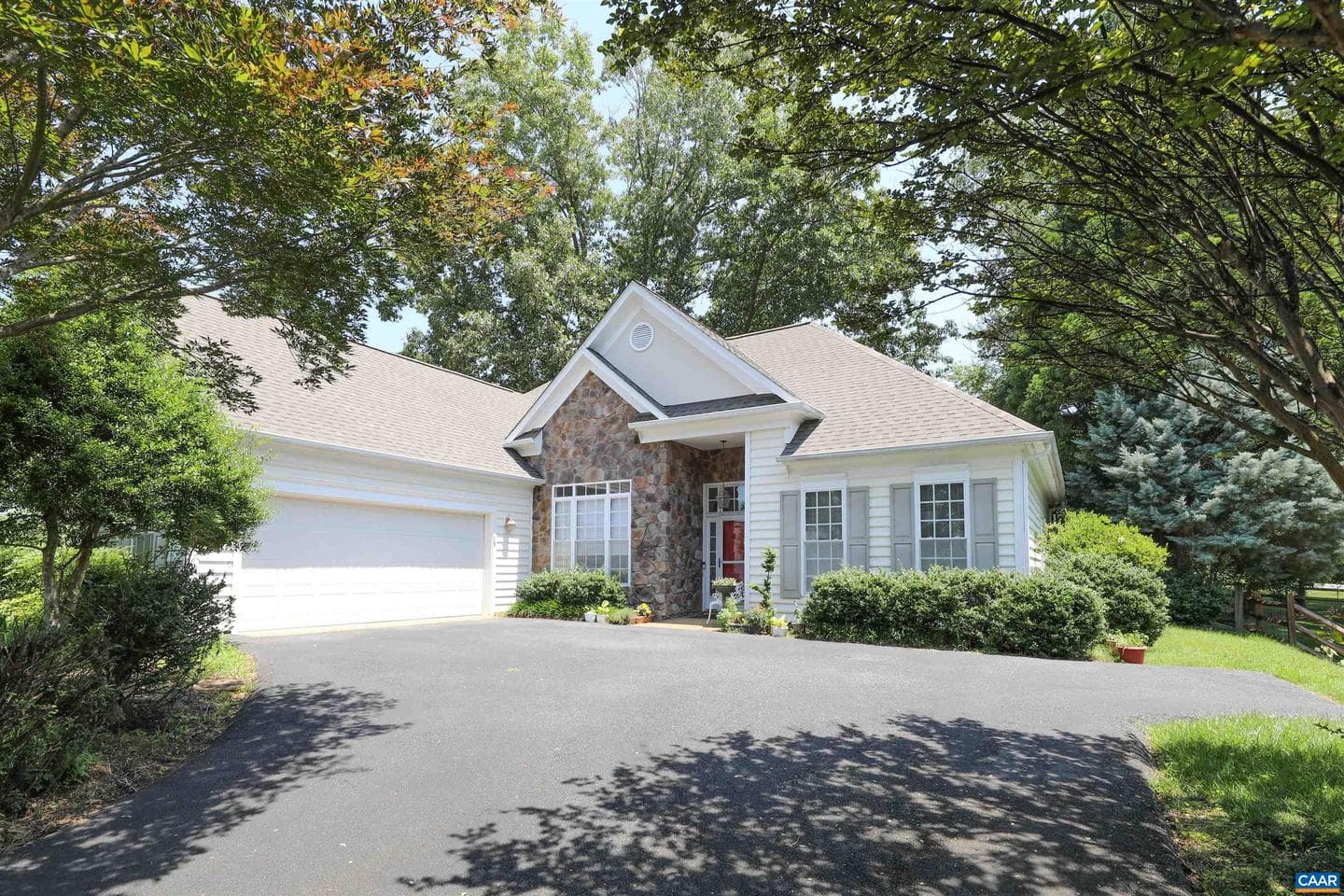 515 Broadleaf Way photo 44