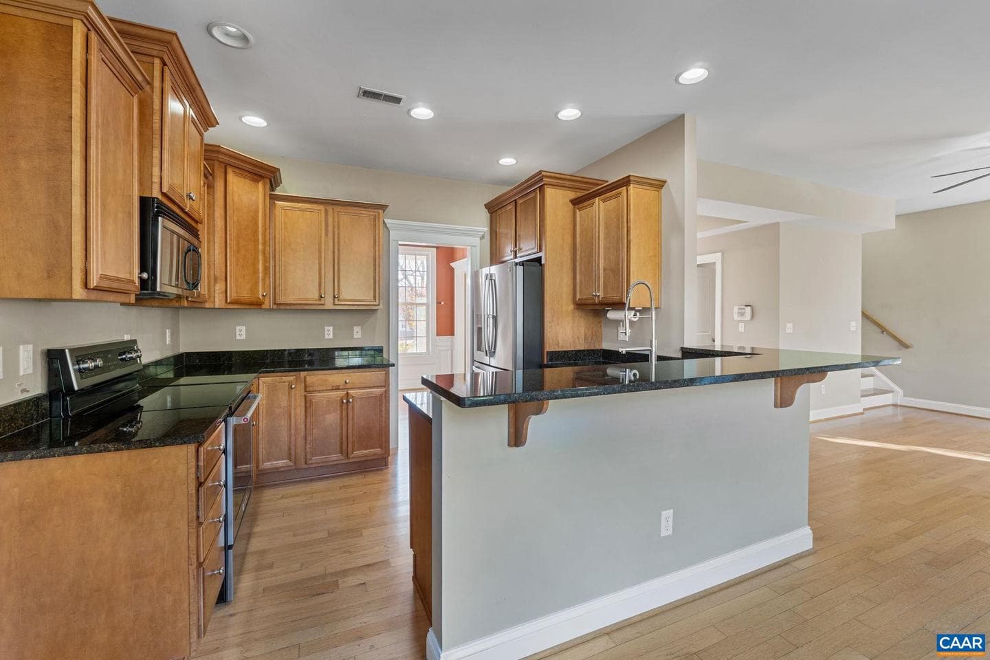 164 Glen Cir photo 21