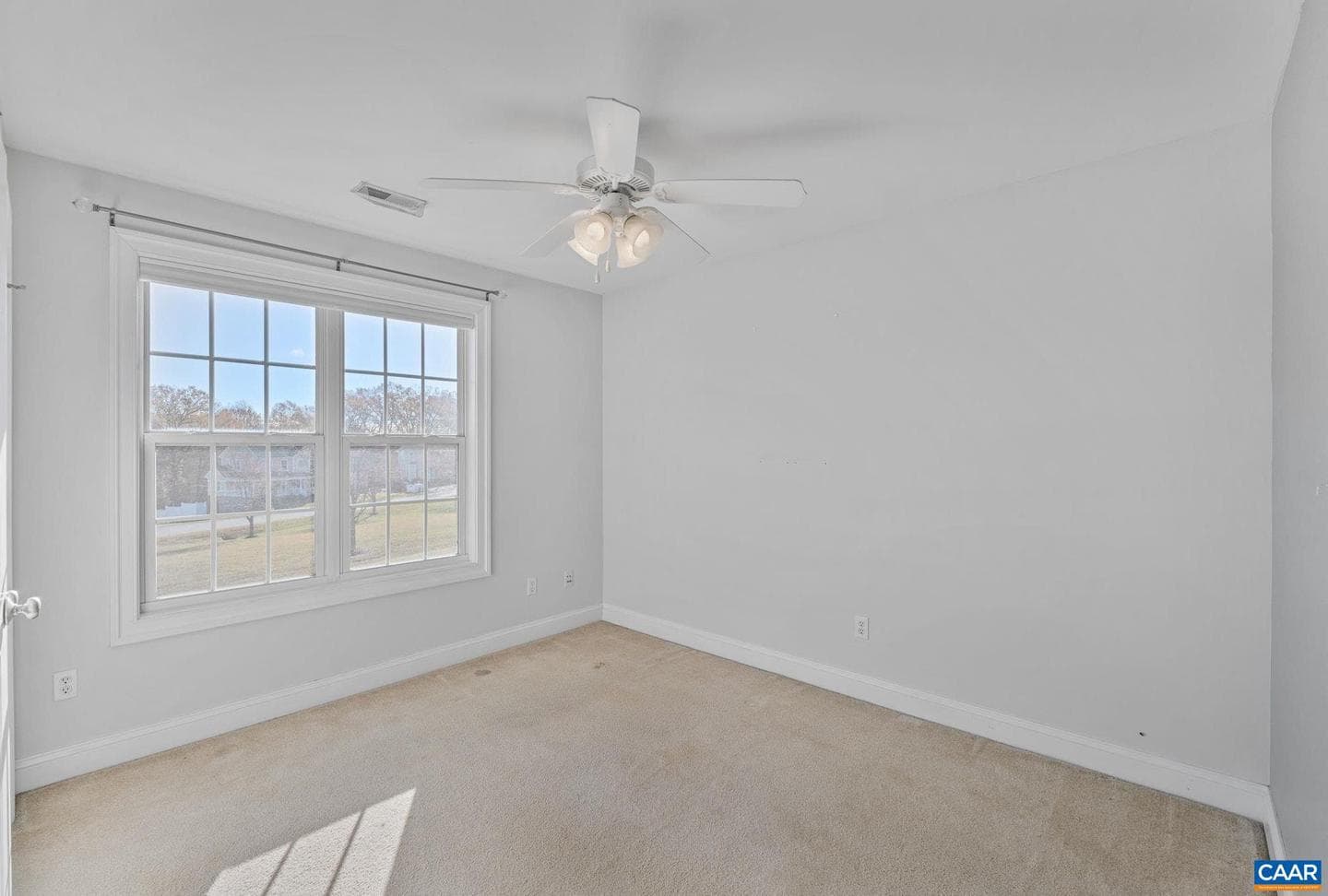 164 Glen Cir photo 33