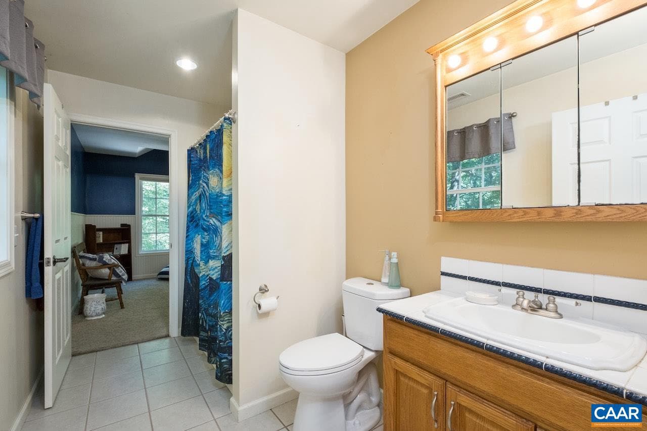 801 Fletchers Ln photo 30