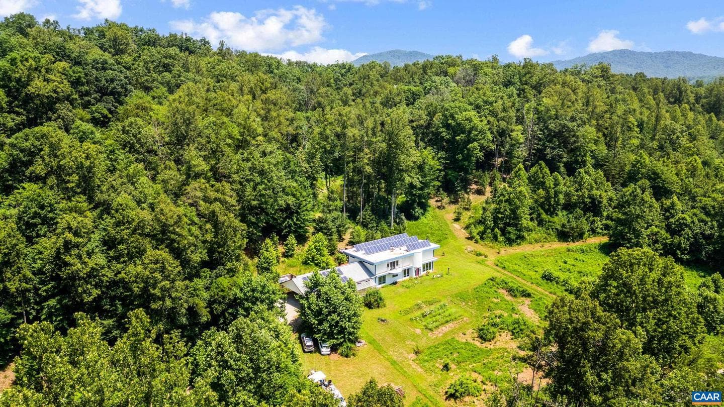 350 Creekside Ln photo 15