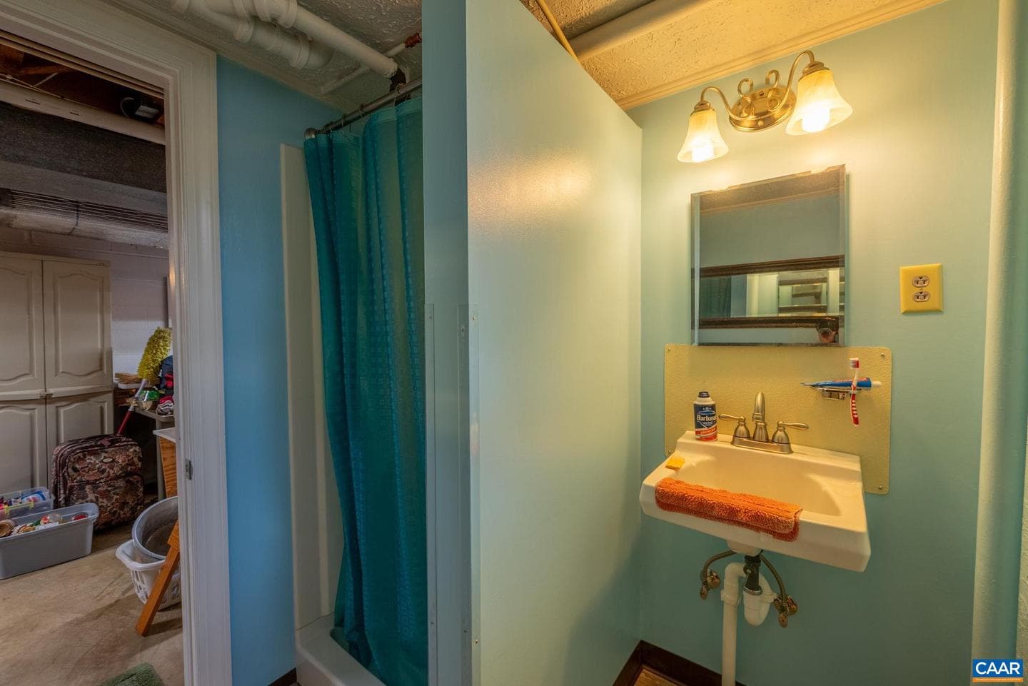 31 Wesley St photo 37