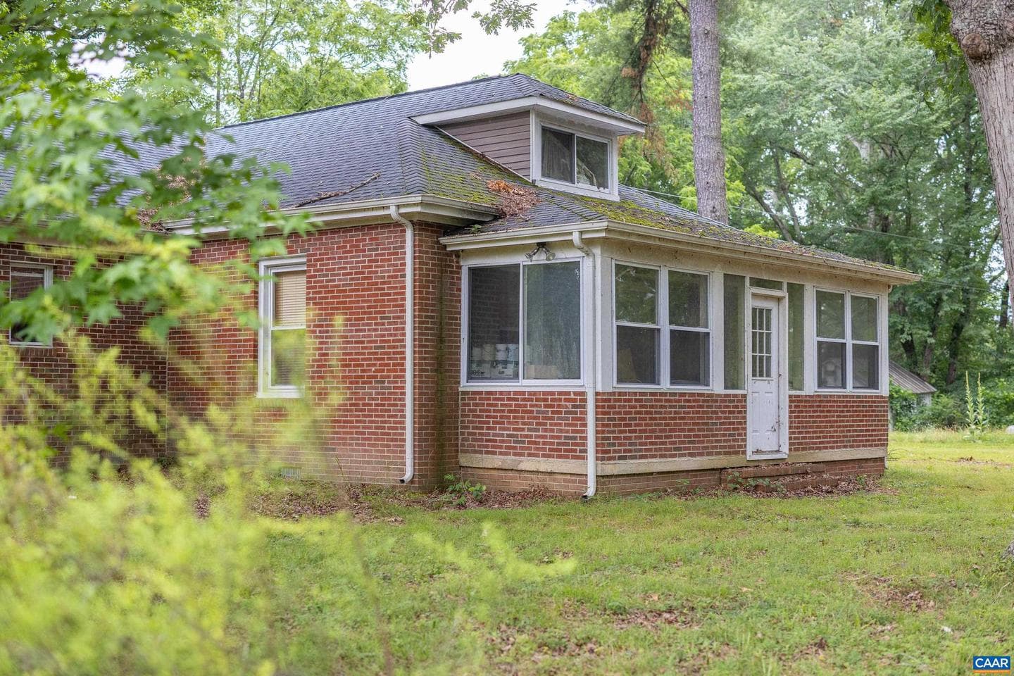1566 Georges Mill Rd photo 8