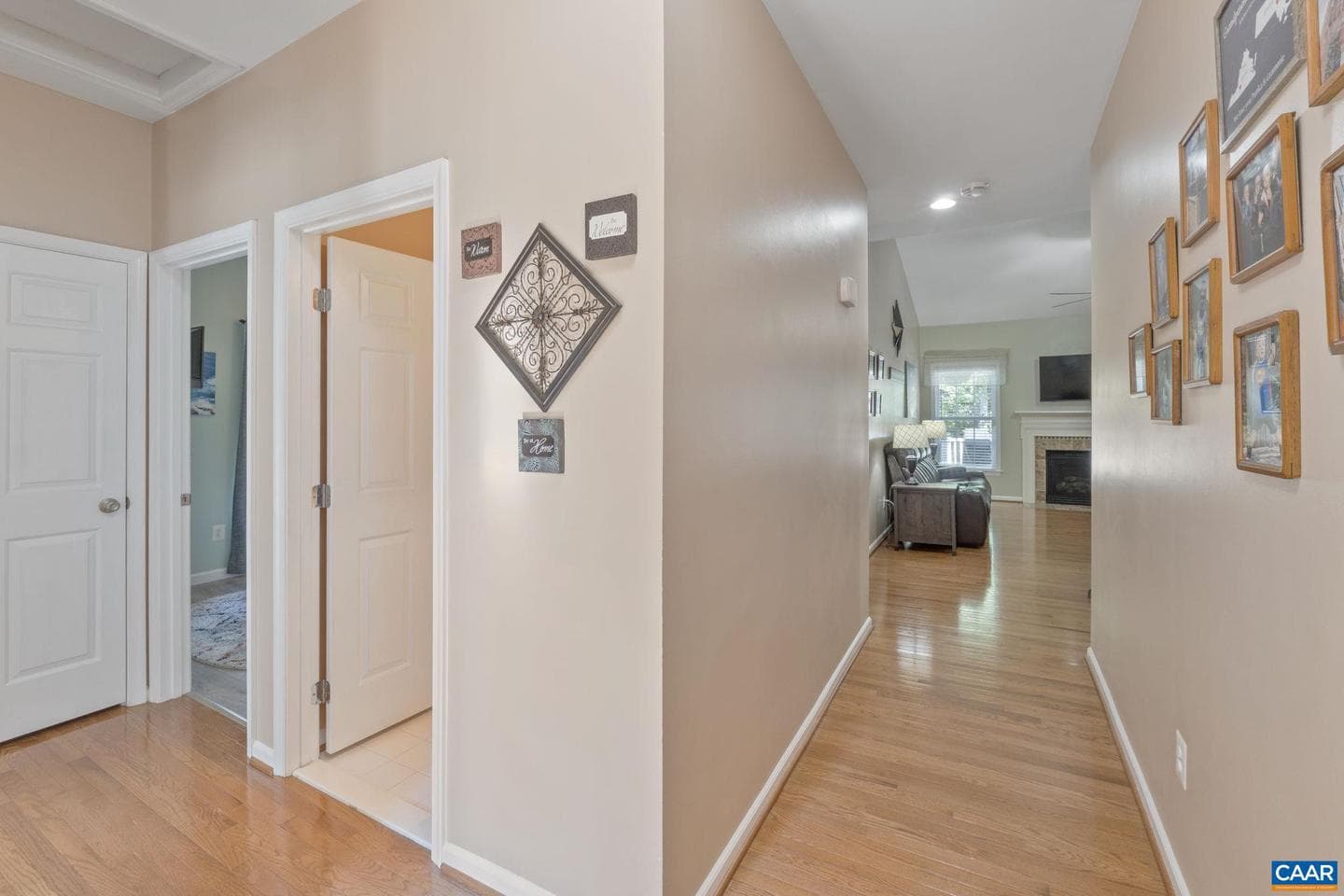 42 Lakeview Ct photo 4