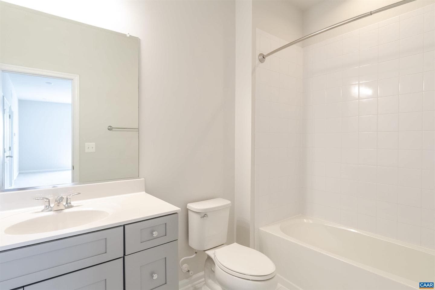 4752 Loyola Way photo 26