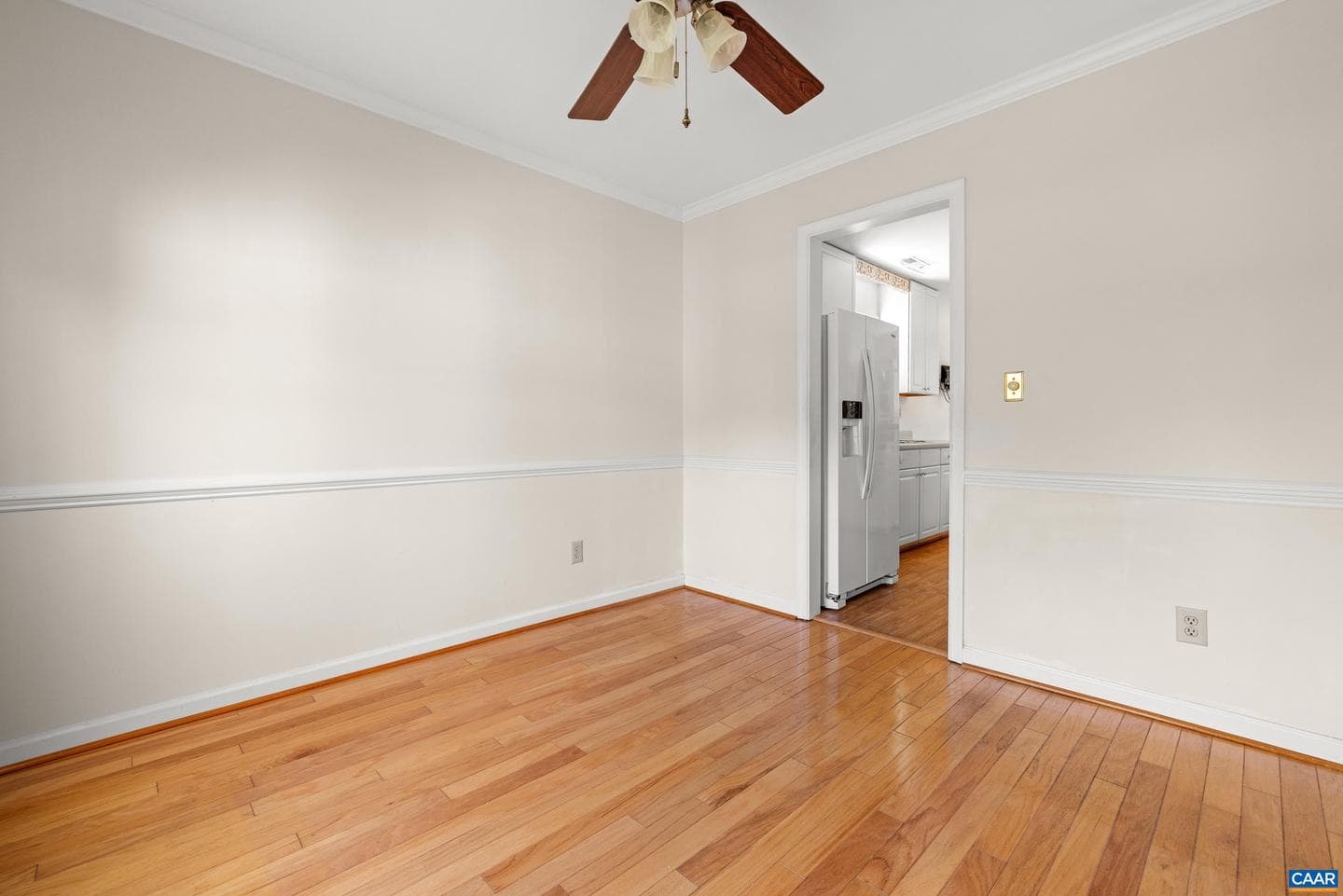 2040 Whispering Woods Dr photo 14