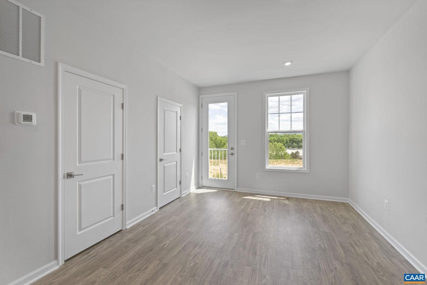 2265 Woodburn Rd photo 19