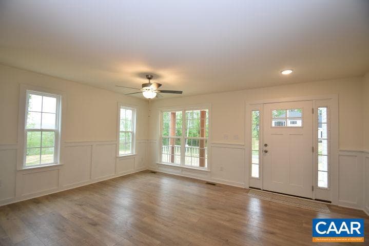 54 Porkchop Ct photo 3