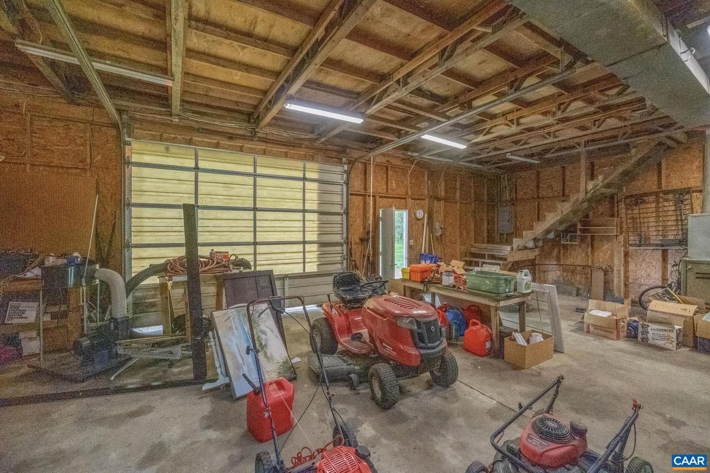 5039 James Madison Hwy photo 41